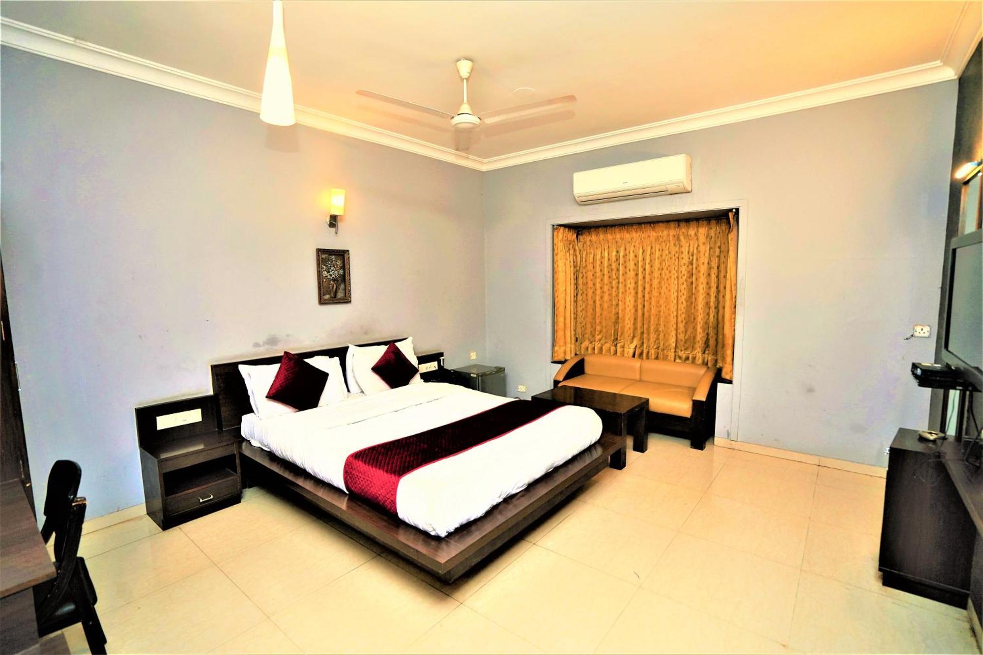 New Hotel Europa Inn Rajkot Luaran gambar